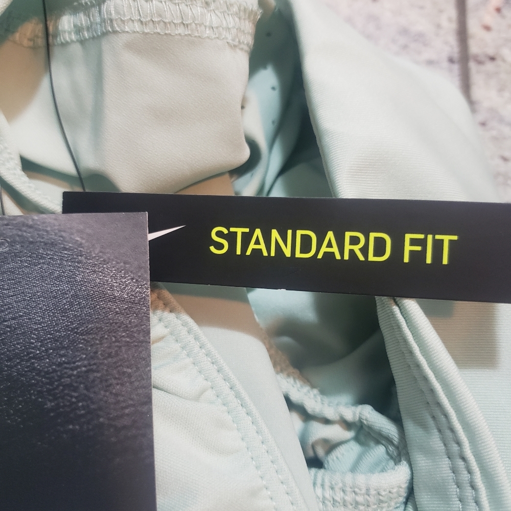 Womens new Nike Flex Running Shorts. Large. Mint green. Gym/yoga. Drifit. - Picture 6 of 10